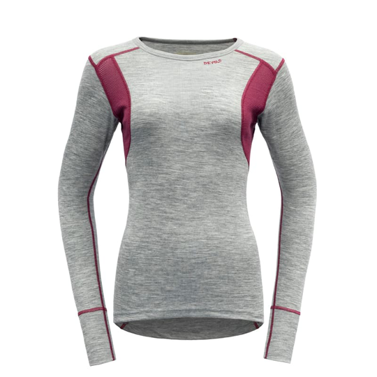 Hiking Woman Shirt (2021)