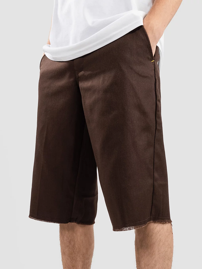 Dickies X Vincent Alvarez Shorts chocolate brown
