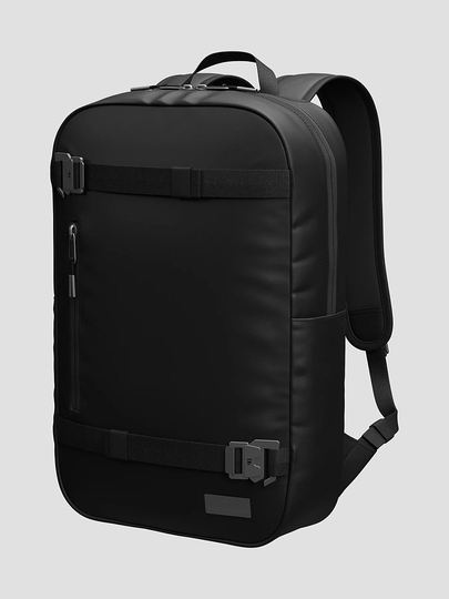 Db Essential 17L Backpack black out