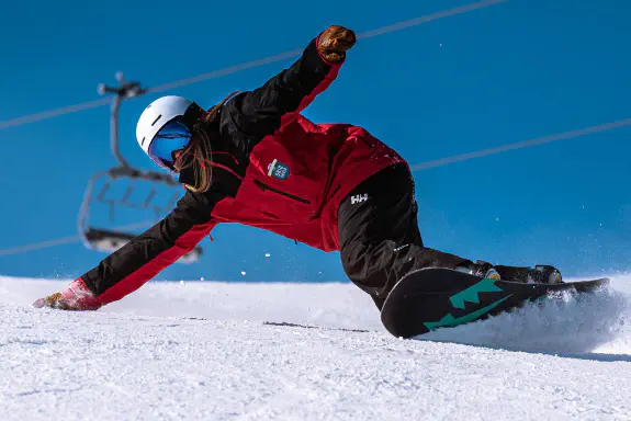 Boka vår snowboardskola för verkligt nivåanpassade lektioner
